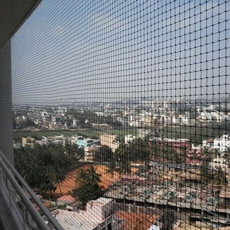 Pigeon net duct